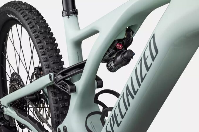 specialized turbo levo comp carbon e-bike features
