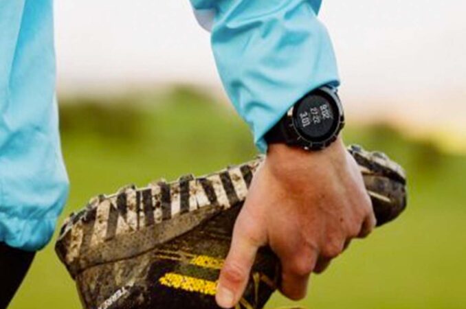 wahoo ELEMNT RIVAL for cyclist