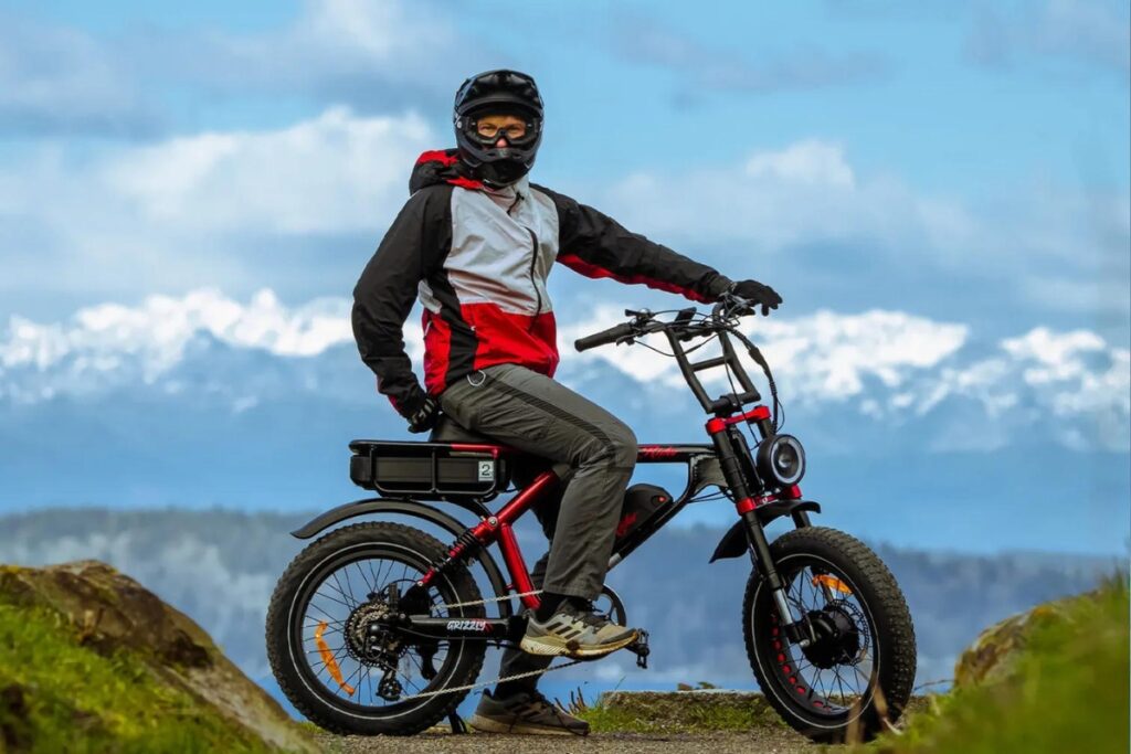 ariel rider grizzly e-bike in use