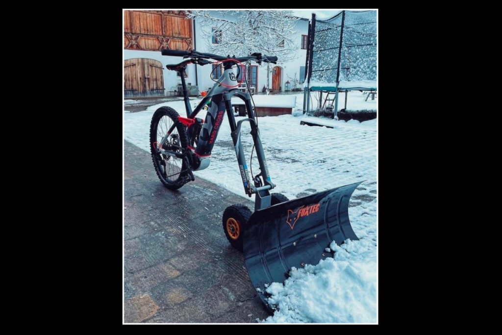 snow plough bicycle